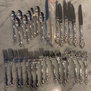 Set of 8 Reed Barton Silverware Spanish Baroque